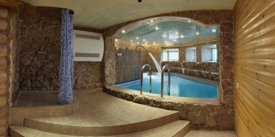 Русские бани на Моховой